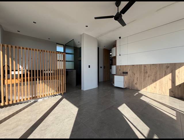 4 BEDROOM HOUSE FOR SALE IN SEATON ESTATE
